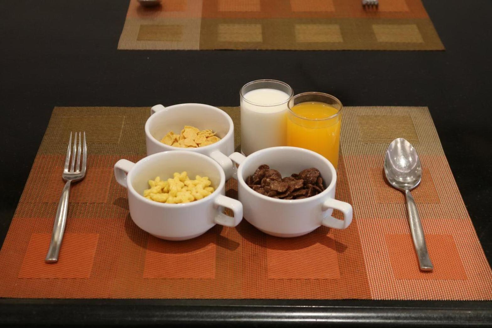 Mida Grande Hotel Dhavaravati Nakhon Pathom - Sha Plus Buitenkant foto