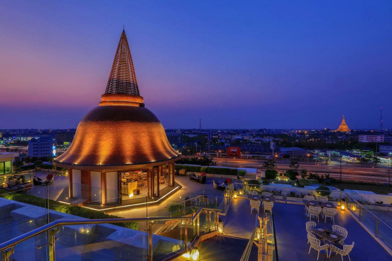Mida Grande Hotel Dhavaravati Nakhon Pathom - Sha Plus Buitenkant foto