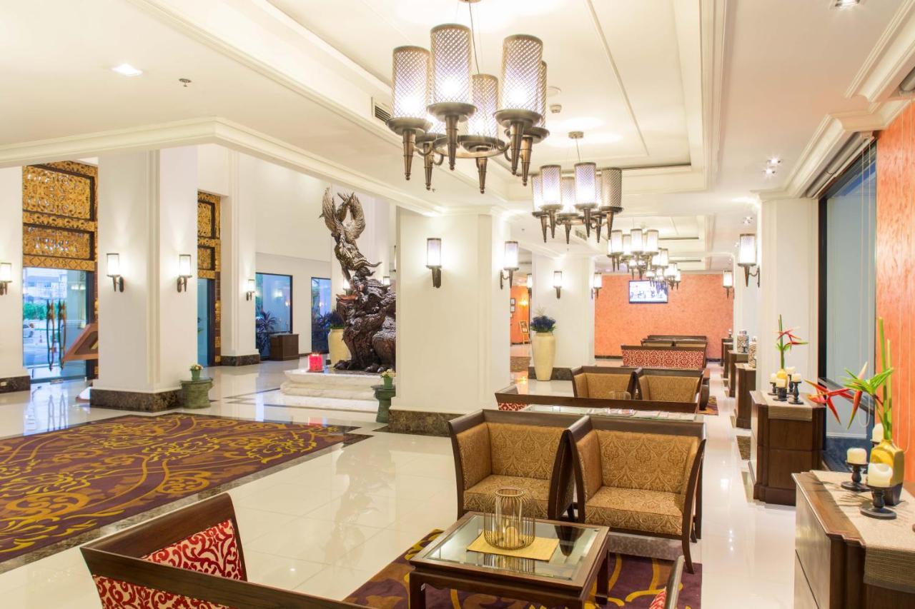 Mida Grande Hotel Dhavaravati Nakhon Pathom - Sha Plus Buitenkant foto